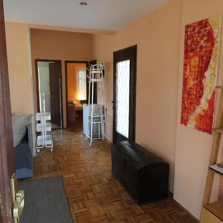 - Bianca * Stari Grad (Hvar)