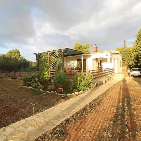 Holiday - Bianca Stari Grad (Hvar)